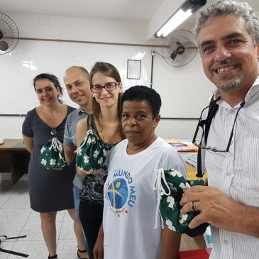Instituto Lojas Renner visita o Instituto Francisca de Souza Peixoto.