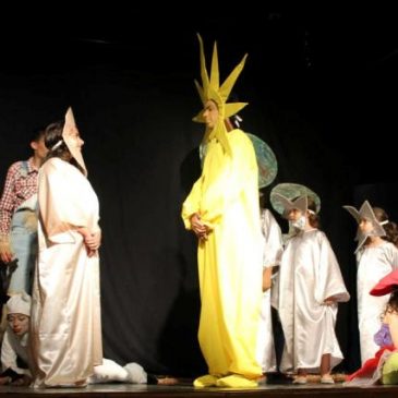 Grupo Teatrando apresenta espetáculo infantil no Teatro dos Vicentinos