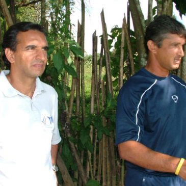 Técnico de equipe carioca acompanha treino do Bola Cheia