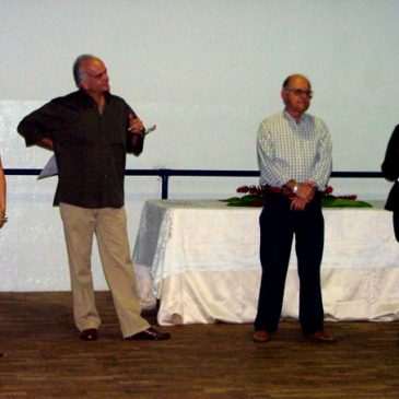 Biblioteca Digital Josué Inácio Peixoto capacita professores