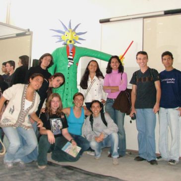 Universitários de Viçosa visitam IFSP